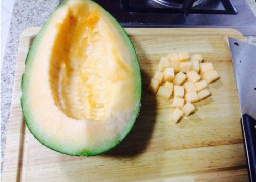 脂肪肝吃哈密瓜好不好,脂肪肝患者的健康之选？