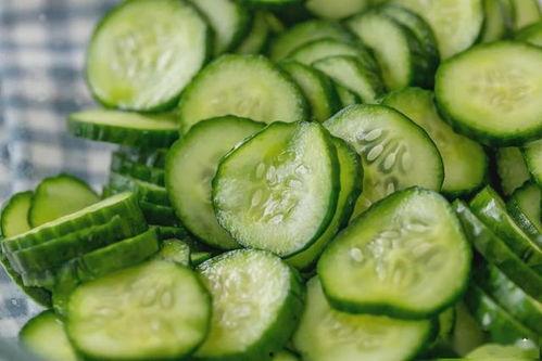 食堂吃瓜为啥火了,揭秘校园生活新潮流