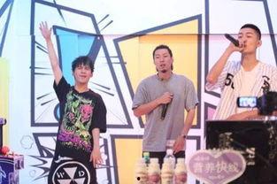 陪王青吃瓜,揭秘娱乐圈背后的故事